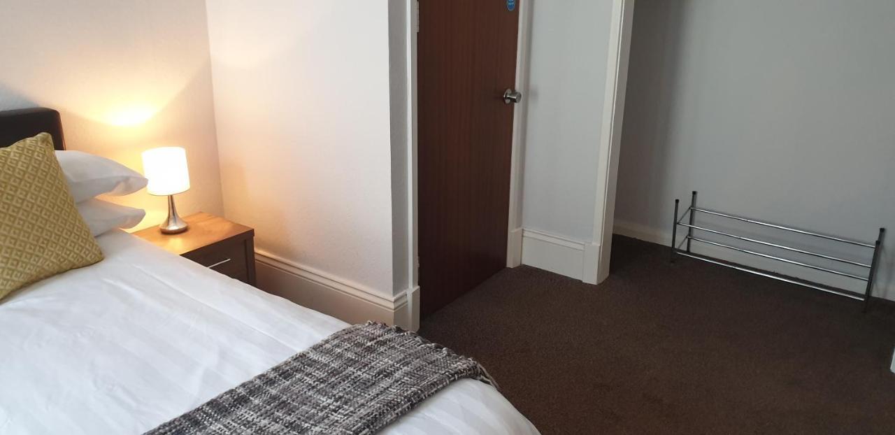 Lockinbar Holiday Apartments Tenby Zewnętrze zdjęcie