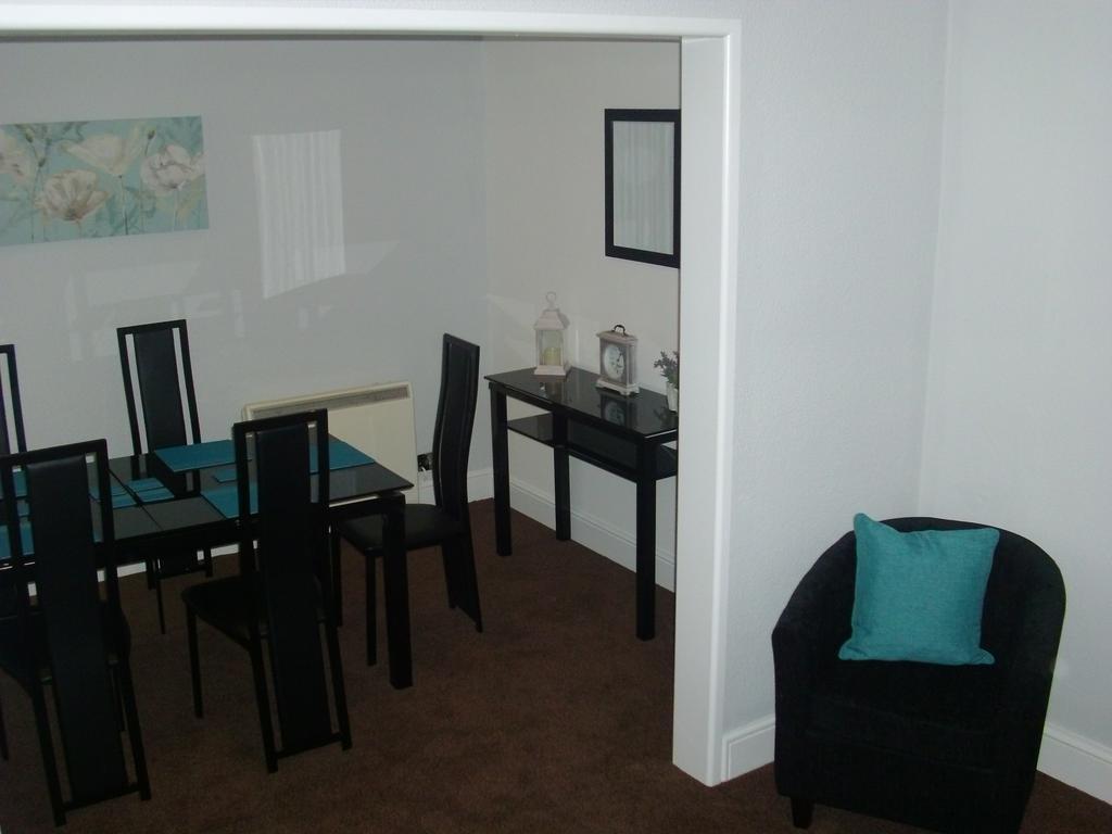 Lockinbar Holiday Apartments Tenby Pokój zdjęcie