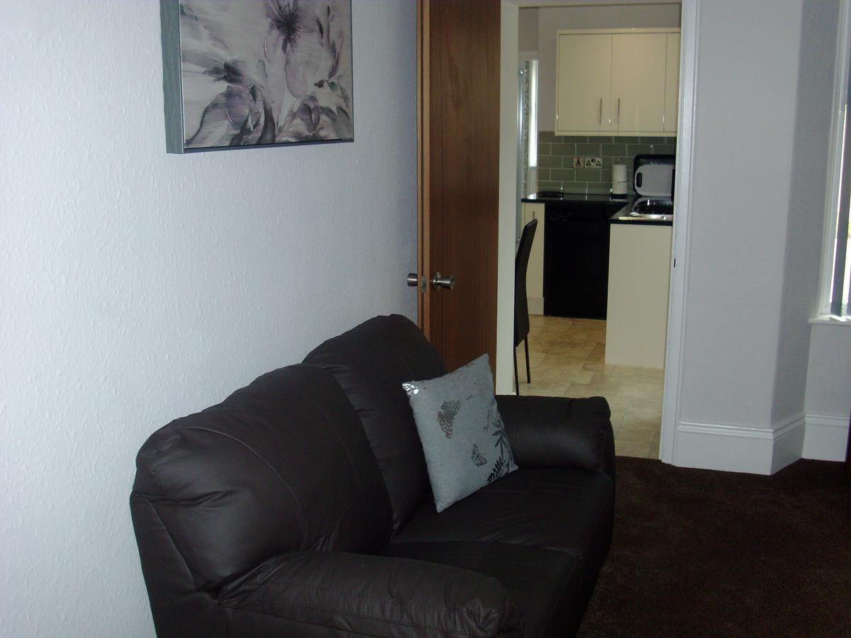 Lockinbar Holiday Apartments Tenby Zewnętrze zdjęcie