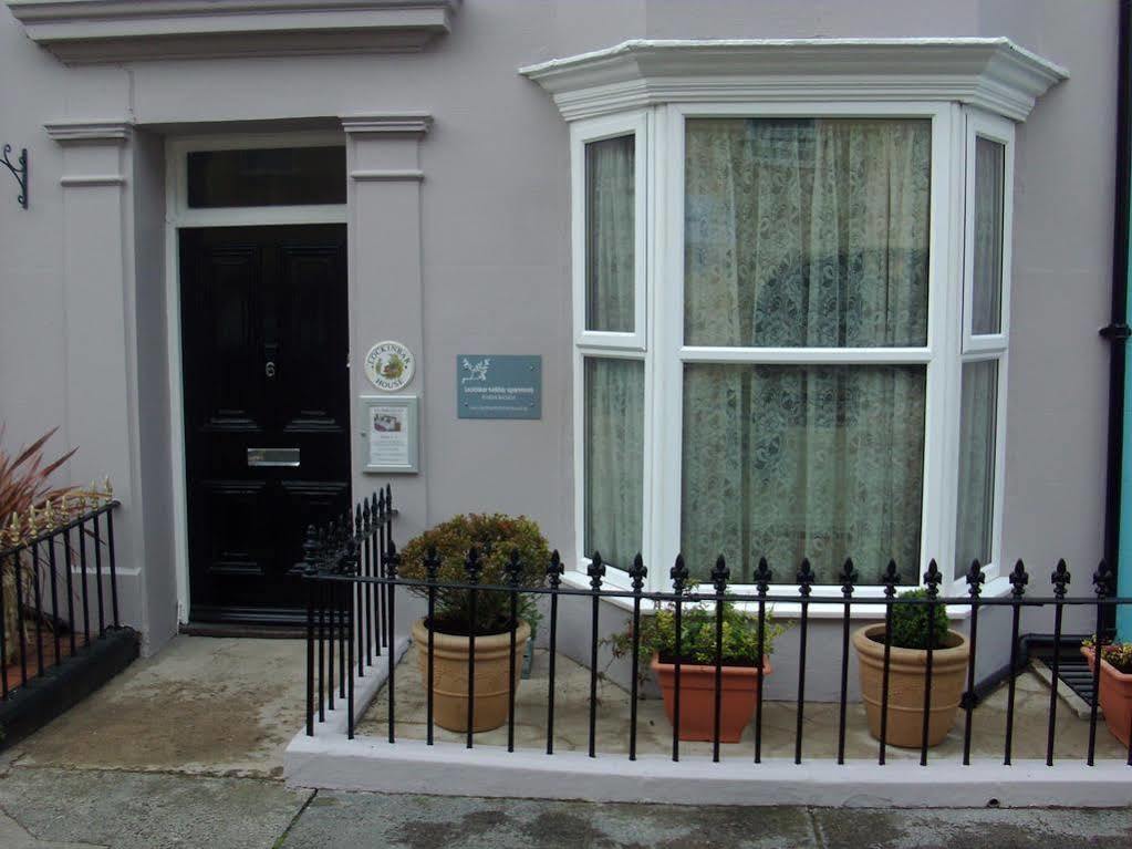 Lockinbar Holiday Apartments Tenby Zewnętrze zdjęcie